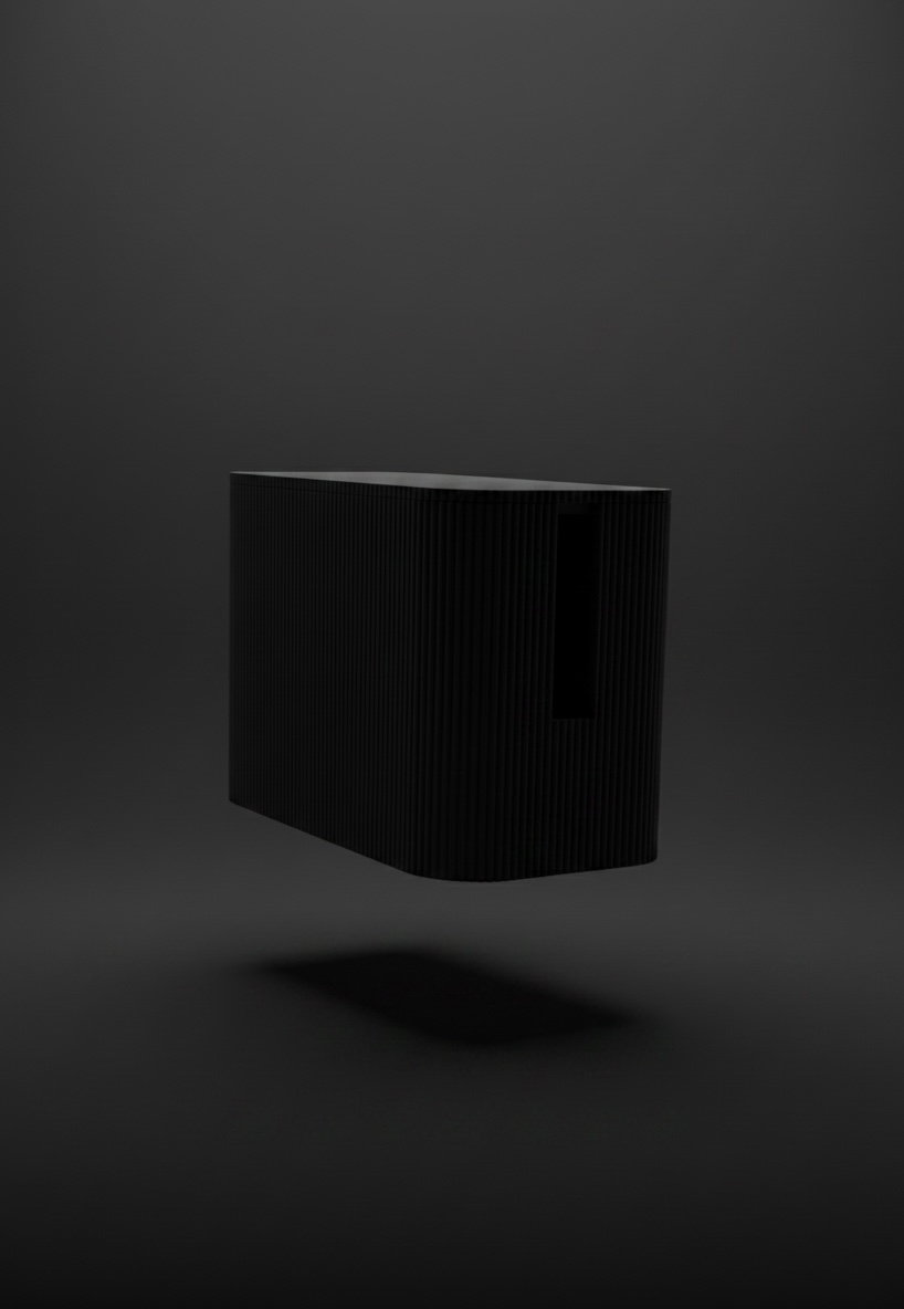 Desk 3